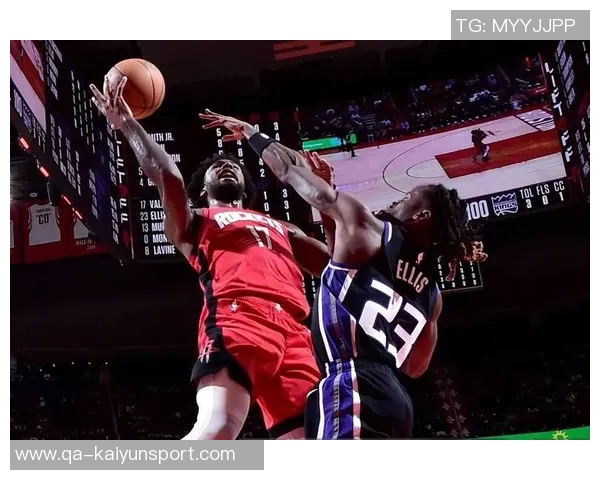 狄龙上半场表现出色12投5中罚球全中独揽14分助力球队领先